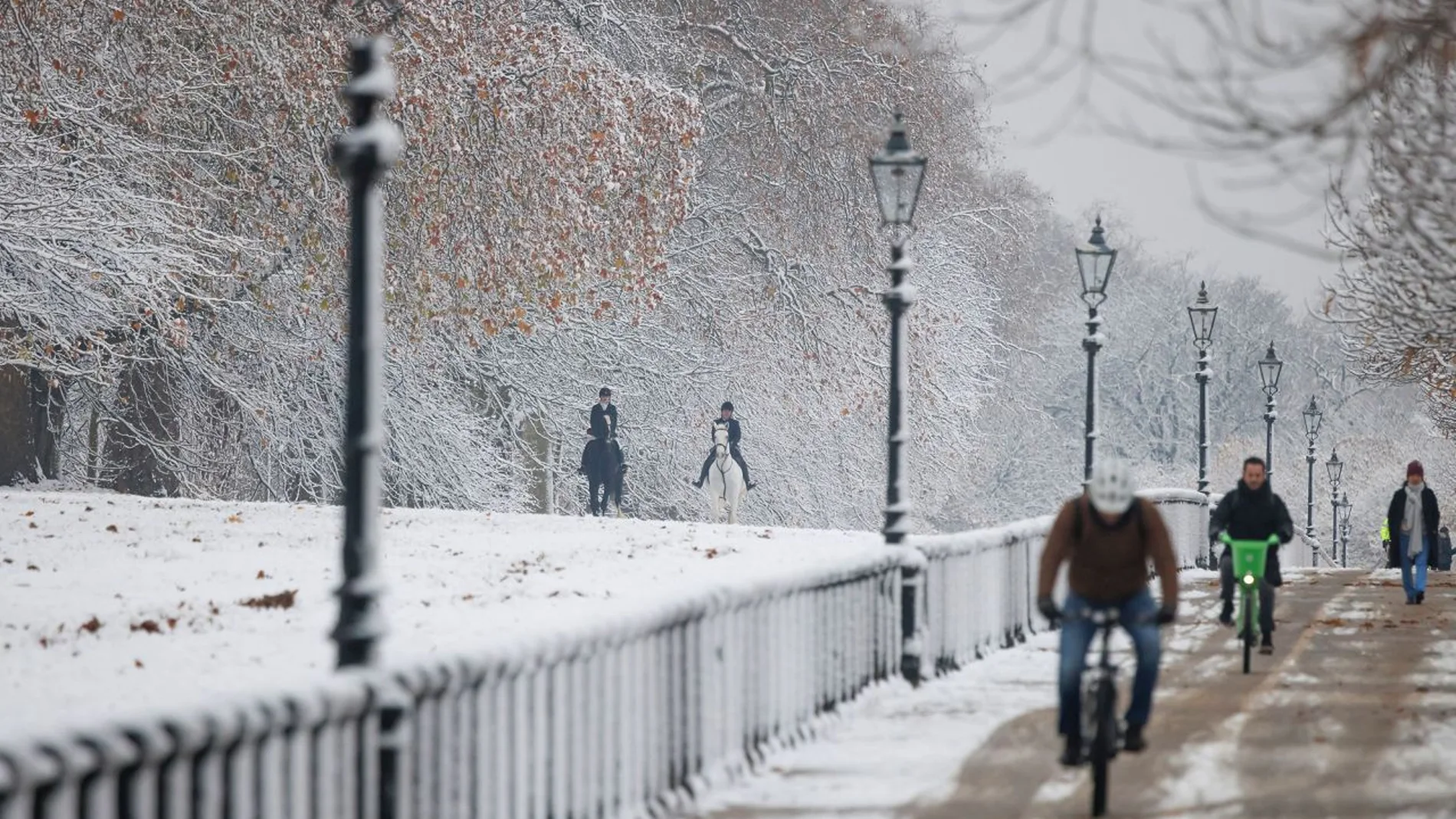 Se espera que las temperaturas en marzo caigan por debajo de lo previsto en Reino Unido, con posibilidad de nevadas, según la Oficina Meteorológica británico
