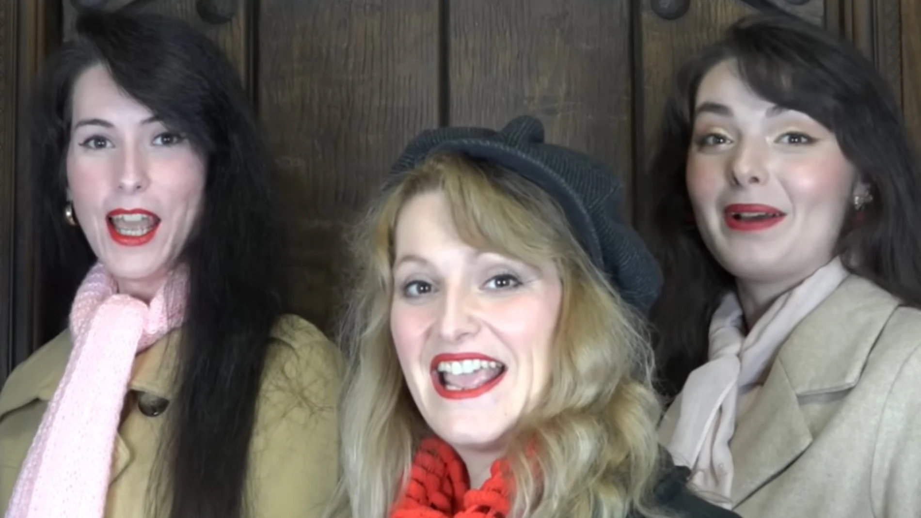 Patricia, Montserrat y Flor Bellido Durán, integrantes del grupo musical 'Mariah's Pop'