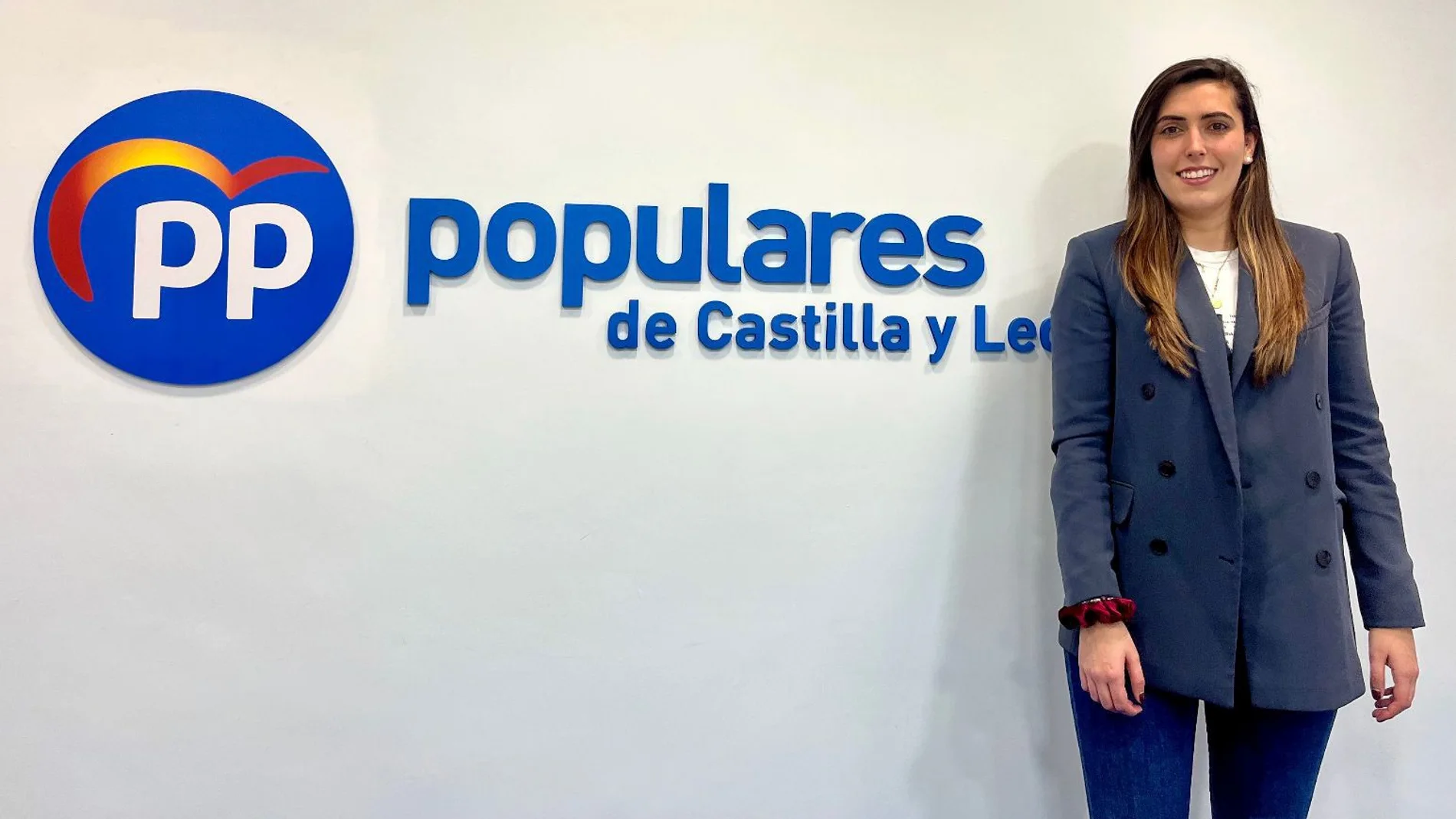 La presidenta de NNGG de Castilla y León, Andrea Ballesteros