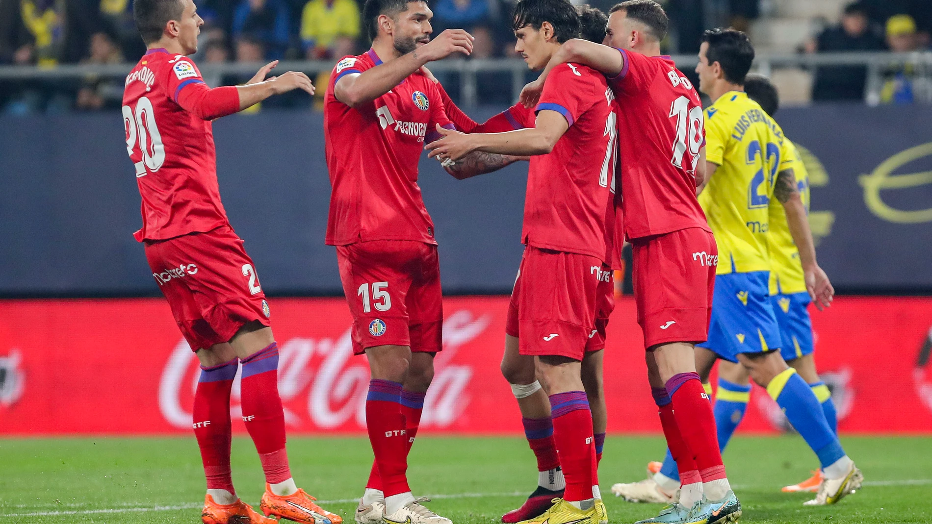 El Getafe empató en Cádiz en el minuto 106