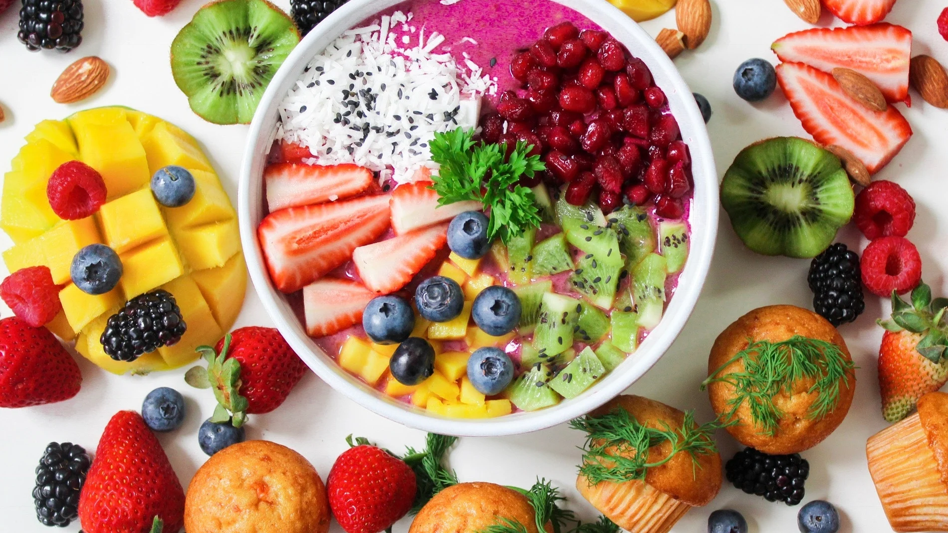 Alimentos que podrían salvar tu dieta este año