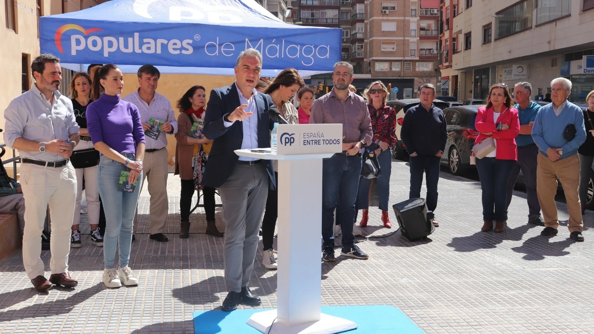 Bendodo reclama "explicaciones" al PSOE para descartar una "operación diseñada para tapar el escándalo" del "Tito Berni"