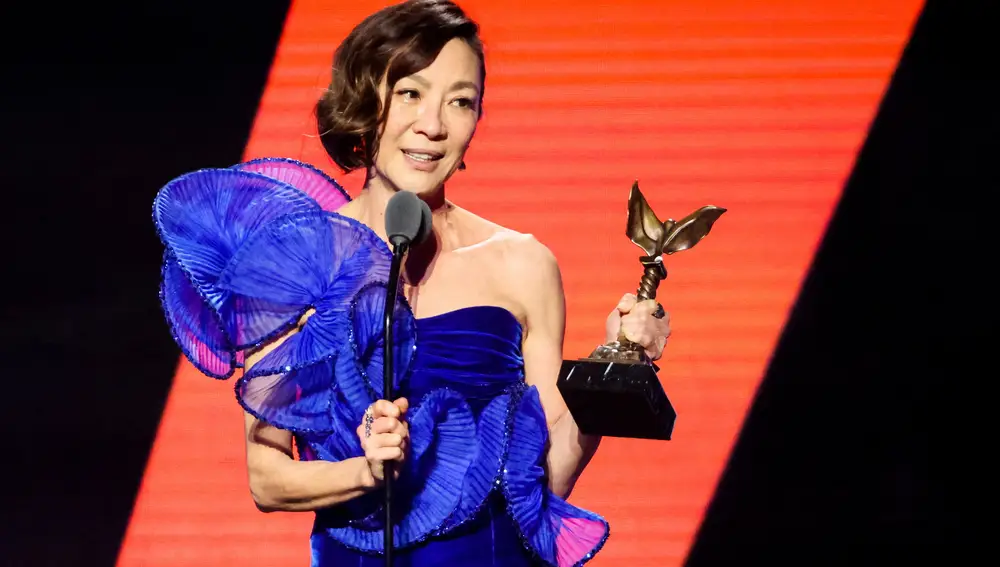 Michelle Yeoh en los Independent Spirit Awards