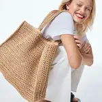 Los bolsos maxi XL vuelven pisando fuerte