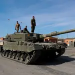 Militares ucranianos reciben formación sobre tanques Leopard en Zaragoza