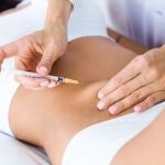 Inyección de bótox en el estómago para adelgazar, la explicación detrás del brote de botulismo