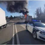 Los agentes de Tráfico de Navarra, en el lugar del incidente