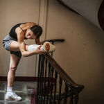 Un fotograma de "Un paso adelante"