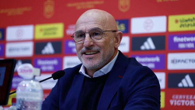 Luis de la Fuente Press Conference - Spain U21