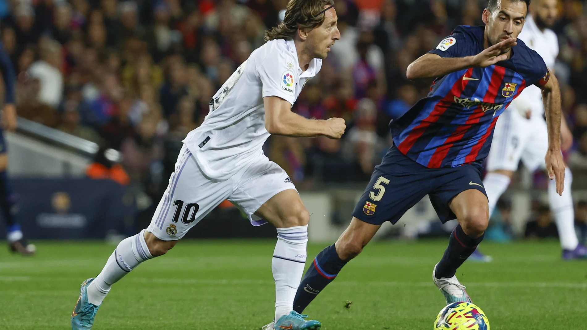 Barcelona-Real Madrid, en vivo y online. Modric contra Busquets