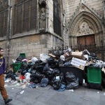 Francia.- La manifestaciones del sábado en París contra la reforma de pensiones se saldan con 122 detenidos