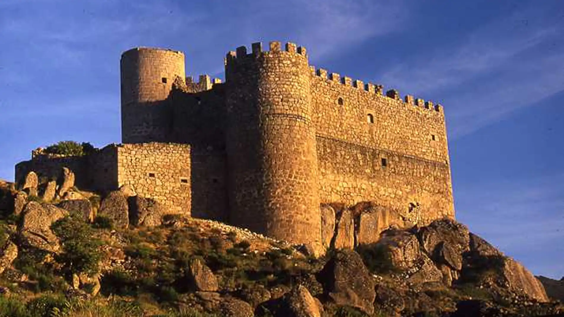 Castillo de Aunqueospese