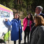 La consejera González Corral visita las obras de la CL-601 en Segovia