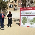 Jaume Collboni y Laia Bonet presentan la propuesta del PSC para recuperar interiores de manzana.