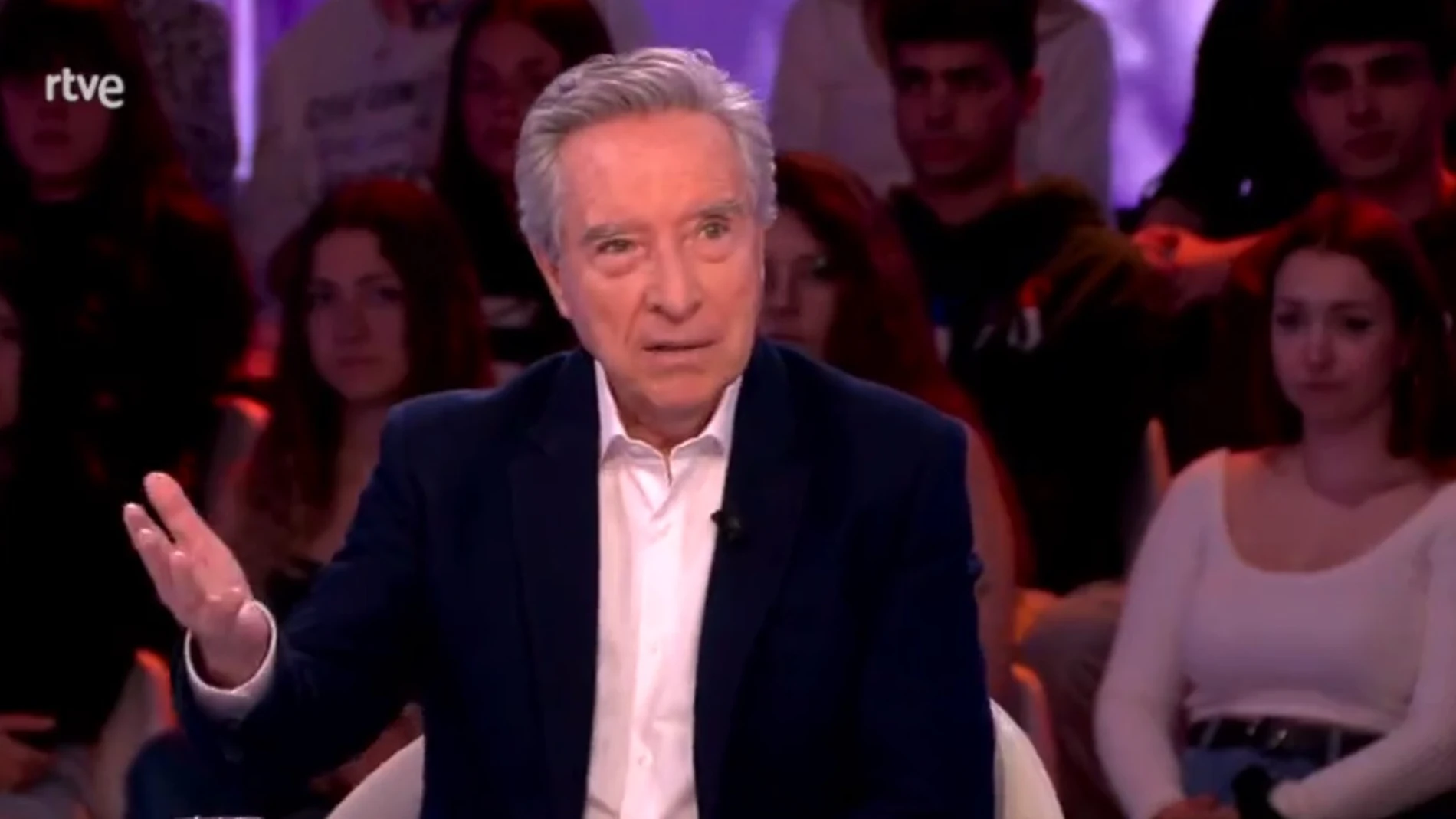 Iñaki Gabilondo con Julia Otero en "Días de tele":