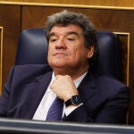 Economía.- Escrivá, sobre la abstención de Vox en la reforma de pensiones: "Me ha sorprendido más el 'no' del PP"