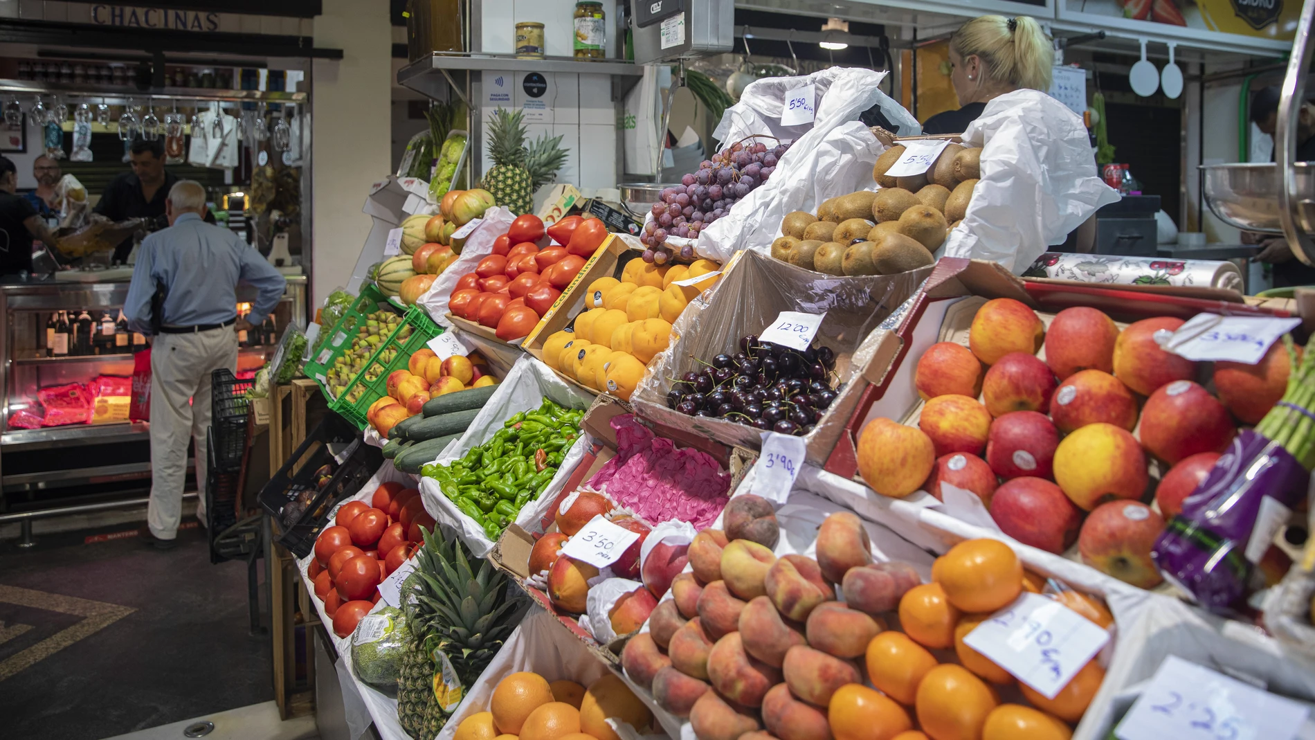 Economía/Macro.- Las ventas del comercio minorista suavizan su crecimiento en febrero hasta el 3,5%