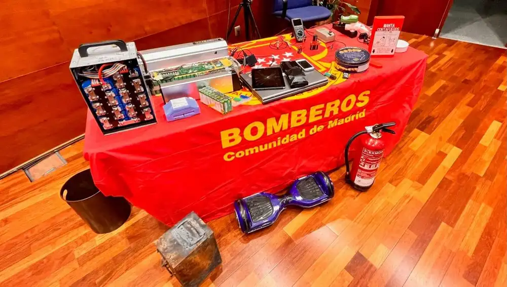 La Comunidad de Madrid presenta la campaña #BateríasSeguras para alertar de sus riesgos por mal uso en los hogares