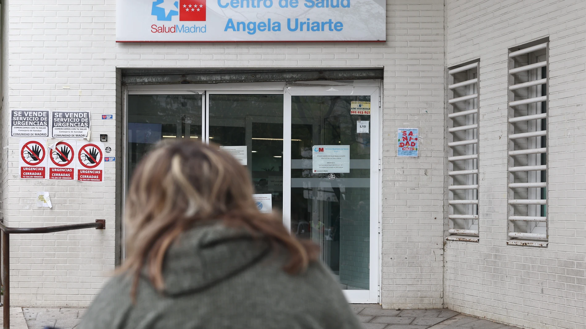 Economía/Laboral.- Los trabajadores no tendrán que entregar a la empresa el parte de baja médica desde este sábado
