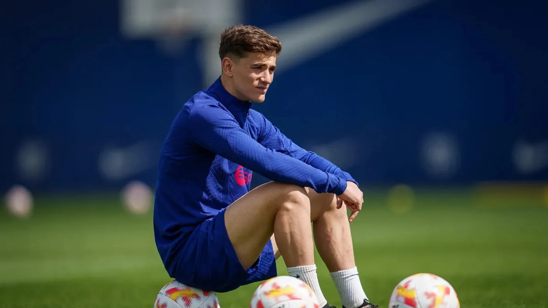 Gavi en el entrenamiento del Barcelona.