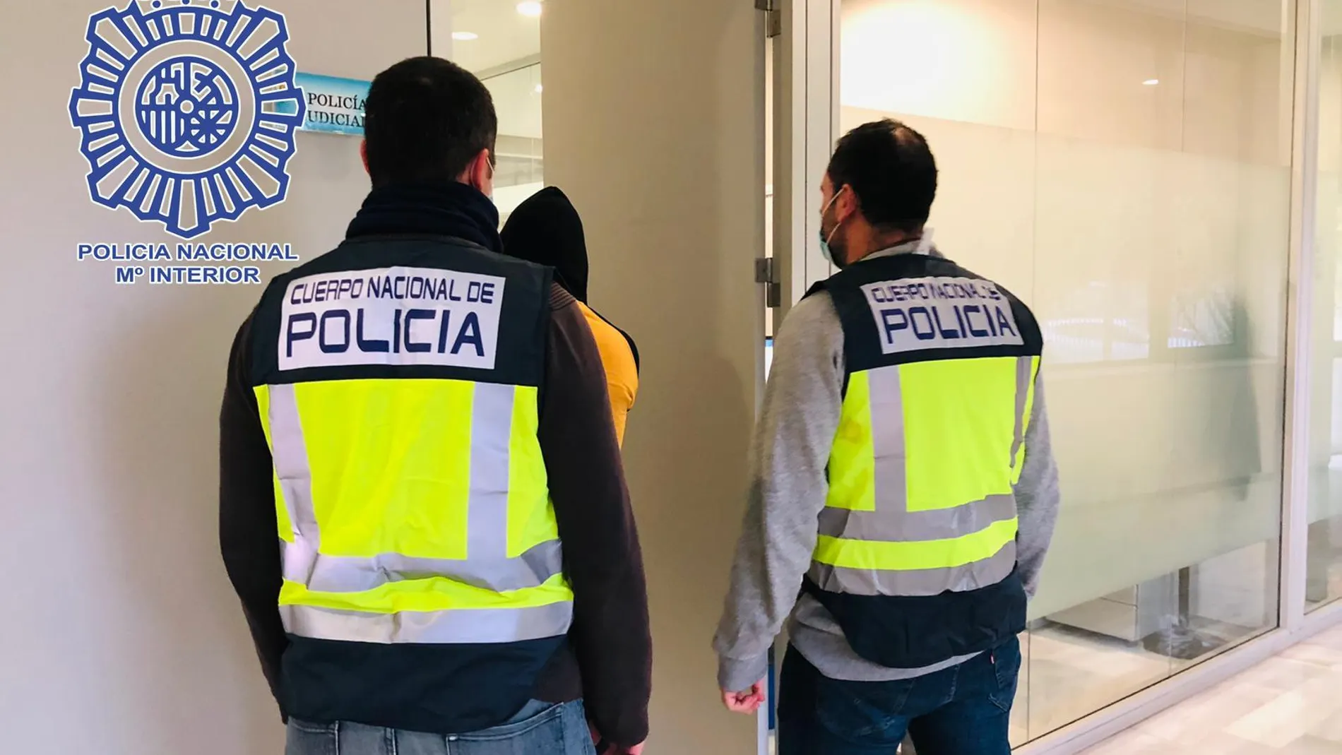La Policía Nacional detuvo a un varón por quebrantamiento de condena, delito contra la integridad moral y detención ilegal