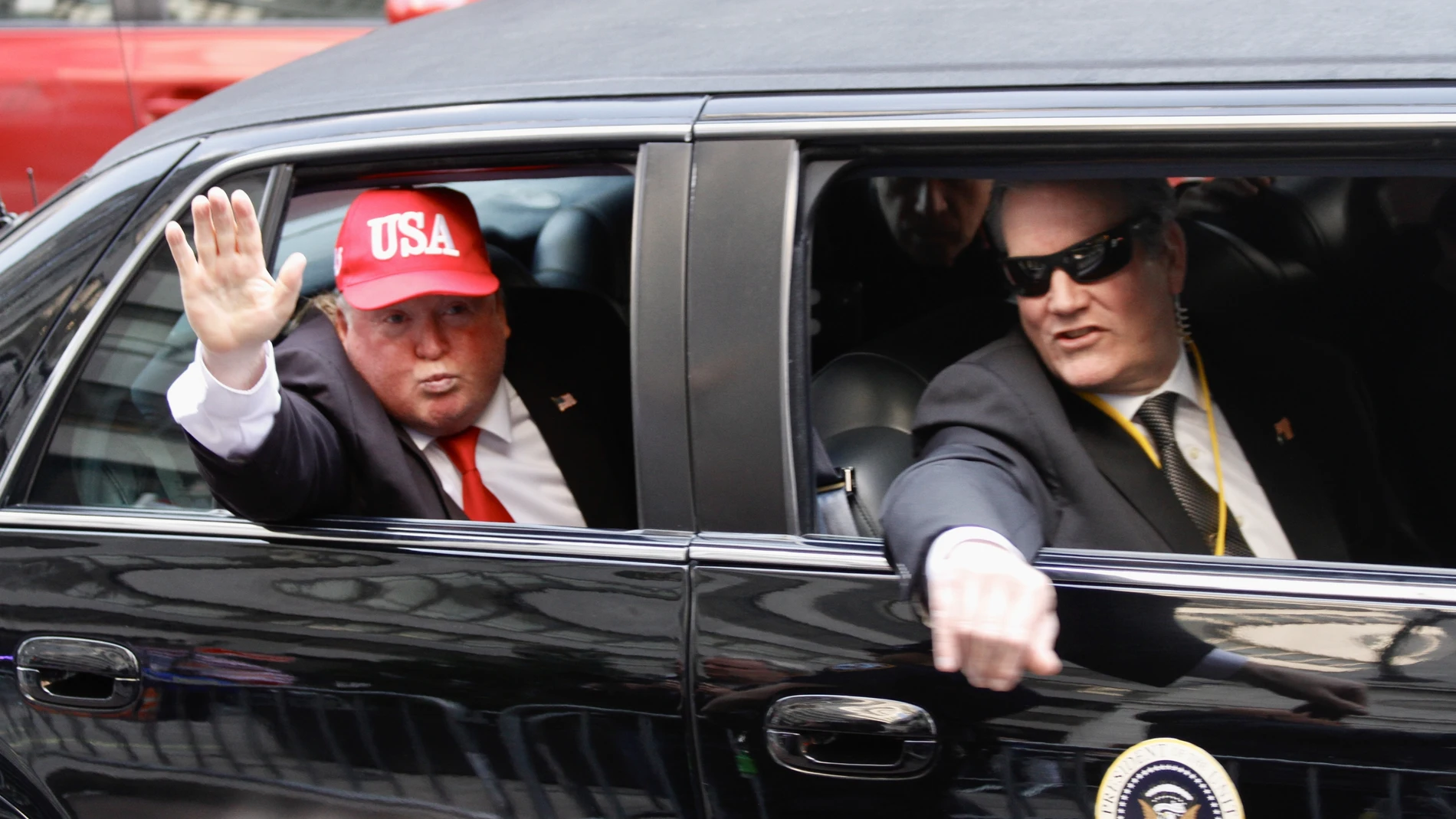 EEUU.- Trump insta a los republicanos a retirar fondos al Departamento de Justicia y el FBI tras su imputación