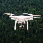 Se necesita un permiso para volar el dron siempre que este tenga un peso superior a 250 gramos