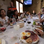 "Dos y pingada", plato típico para el Domingo de Resurrección en Zamora 