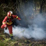 Asturias, con nueve fuegos activos y 21 en revisión, recibe apoyo de la UME