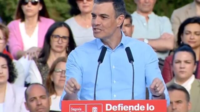 Sánchez, durante el mitin en Segovia