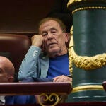Fernando Sánchez Dragó en la moción de censura al Gobierno presidido por Pedro Sánchez Pérez Castejón que incluye como candidato a la Presidencia del Gobierno a Ramón Tamames Gómez presentado por VOX