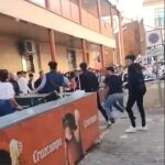 Multitudinaria pelea con cinturones en plena calle de Lorca