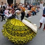 MURCIA.-Más de 1.500 personas y 60 carrozas participan este martes en el Desfile del Bando de la Huerta