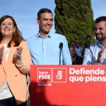 Tudanca, junto a Sánchez y Clara Martín