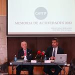 El director general, José Ramón Perán, y el subdirector genera, Sergio Sanz, explican la Memoria de Actividades de CARTIF de 2022