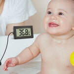 Este es el term&oacute;metro multiusos de moda: para la nevera, la pecera o el ba&ntilde;o del beb&eacute;