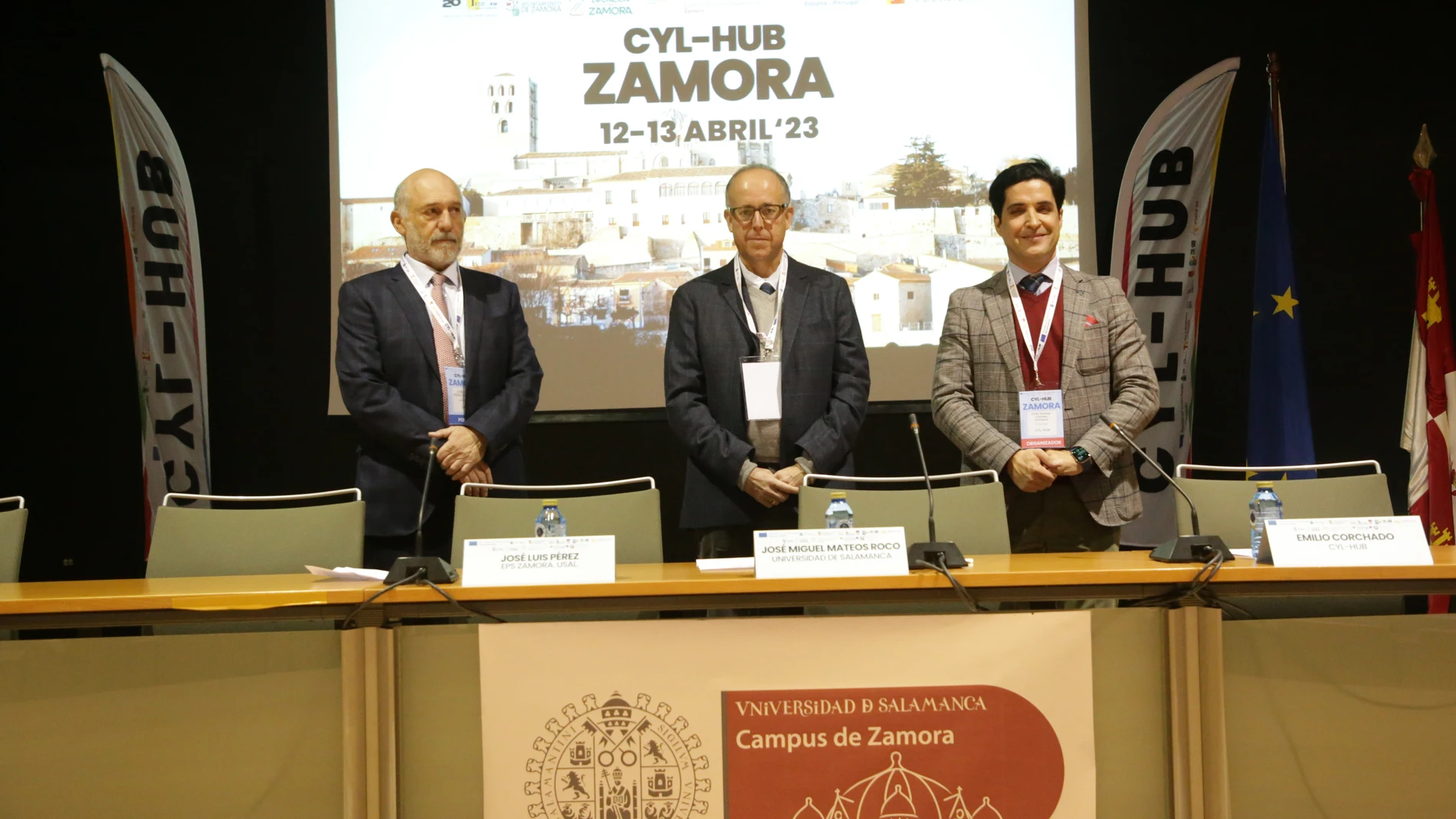 Inauguración del evento internacional de innovación y emprendimiento tecnológico CyL-HUB Zamora, financiado por fondos Next Generation EU y la Junta de Castilla y León con 1.342.280 euros. El acto cuenta con la participación del vicerrector de Investigación y Transferencia de la Universidad de Salamanca, José Miguel Mateos