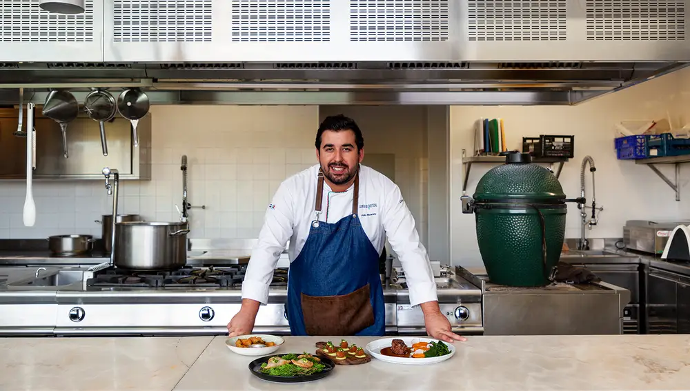 Un magnífico cocinero al frente de un gran restaurante