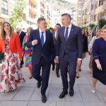Ximo Puig, junto al alcalde de Cullera, ha celebrado el día de Sant Vicent en esta localidad