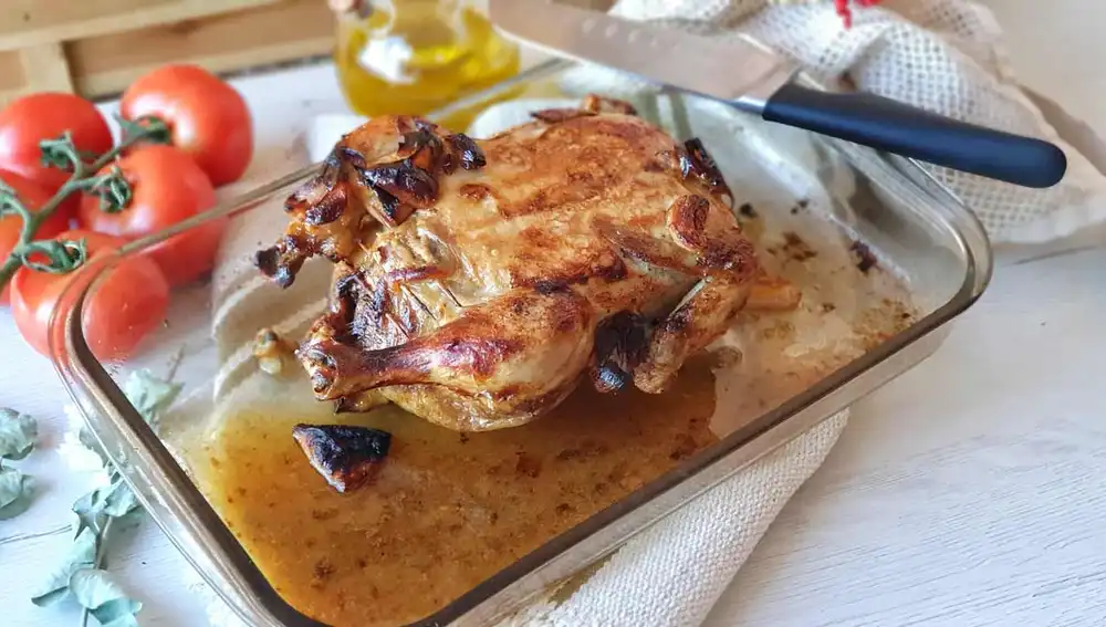 La receta del día: Pollo relleno de butifarra y manzana