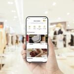 Economía.- Glovo entra en el sector de la moda con entregas de ropa a domicilio en 30 minutos