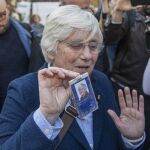 Clara Ponsatí, en el moemnto de ser detenida, el 28 de marzo