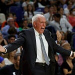 Zeljko Obradovic, en uno de los partidos de la serie disputados en Madrid