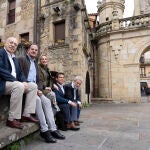 Miguel Ángel Rodríguez cierra de manera simbólica la lista municipal del PP para las elecciones en Durango, Vizcaya