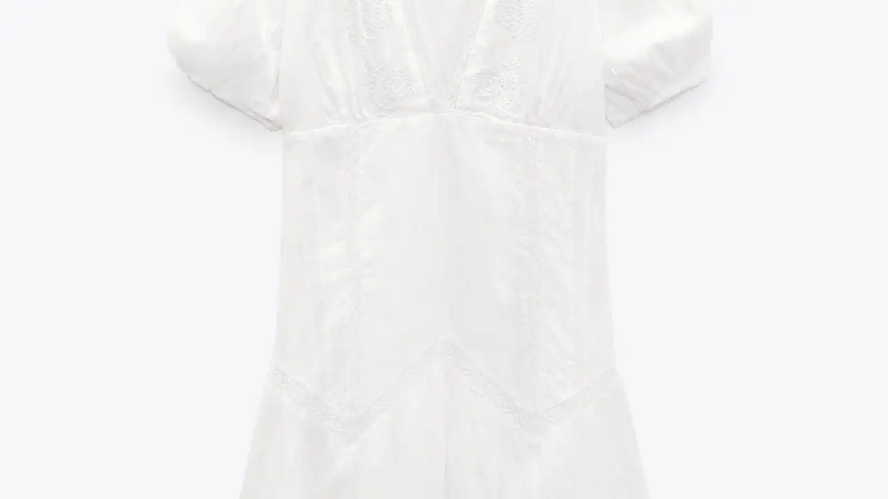 Vestido corto bordados perforados 