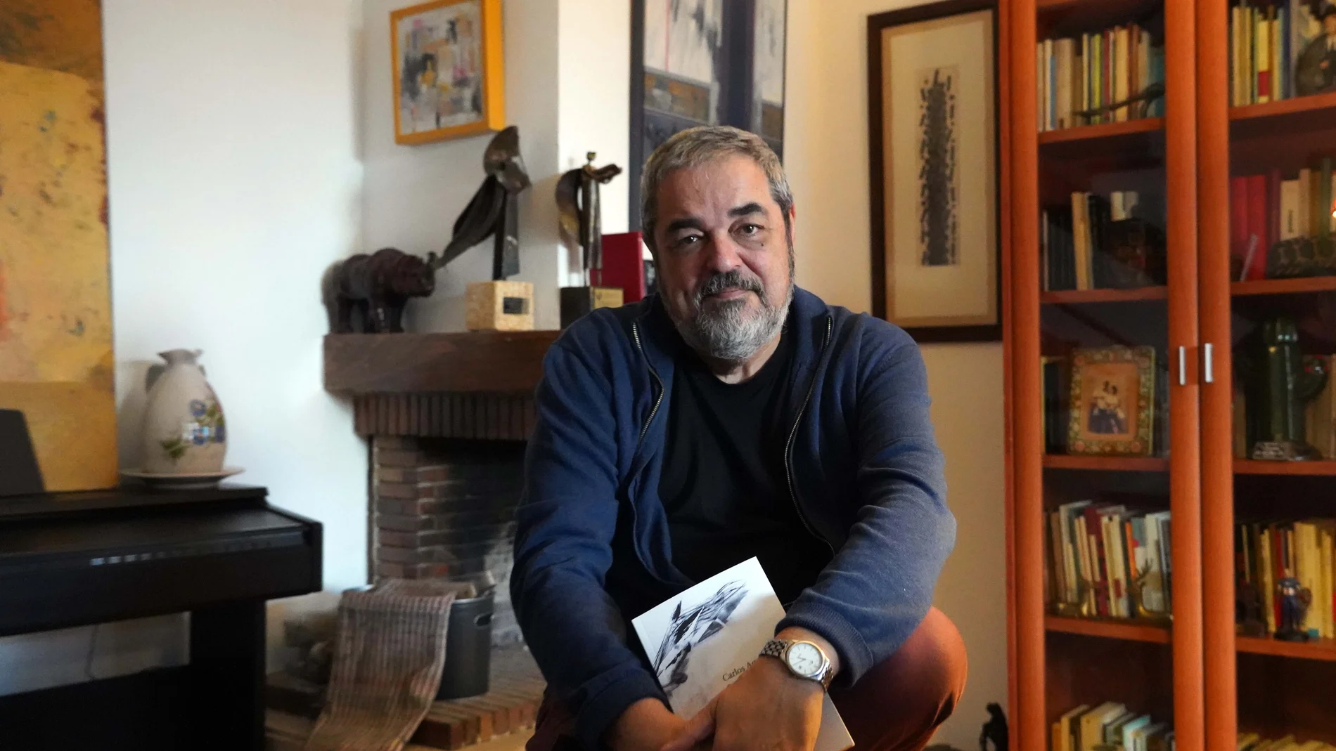 Carlos Aganzo presenta su nuevo poemario ‘Paraíso claustral’