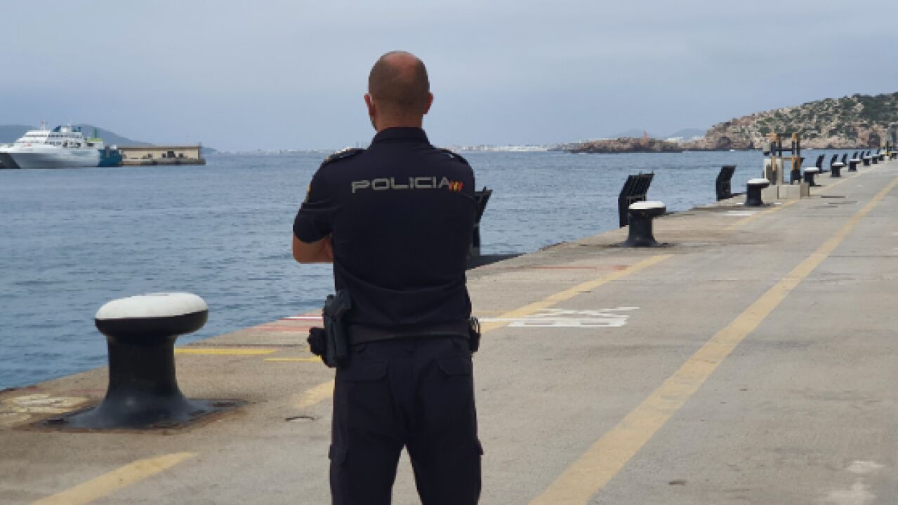 Detenidos unos padres en Palma por maltratar a su hija menor