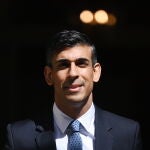 Sunak departs Downing Street for PMQs