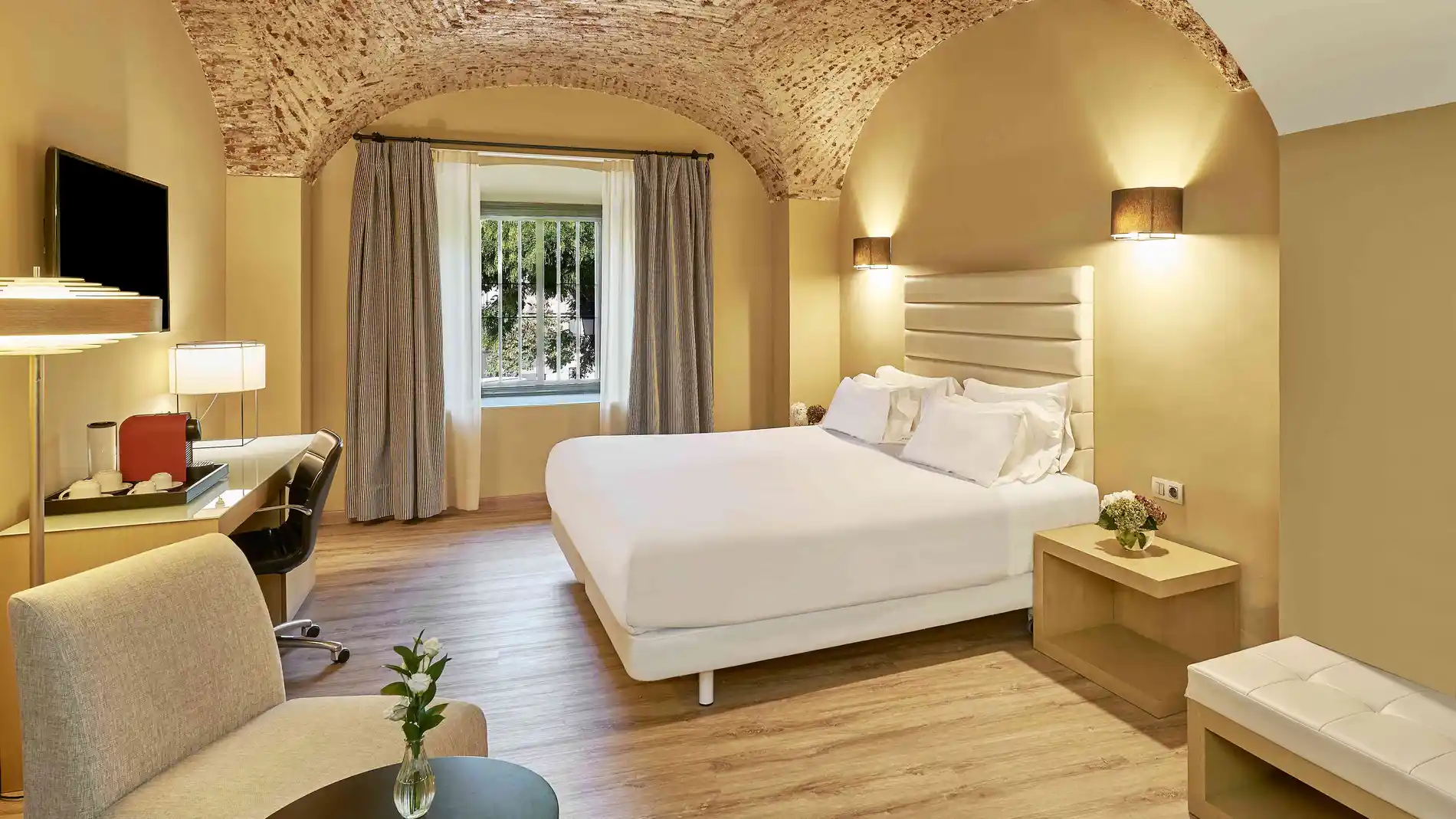 Habitación del NH Collection Palacio de Oquendo en Cáceres
