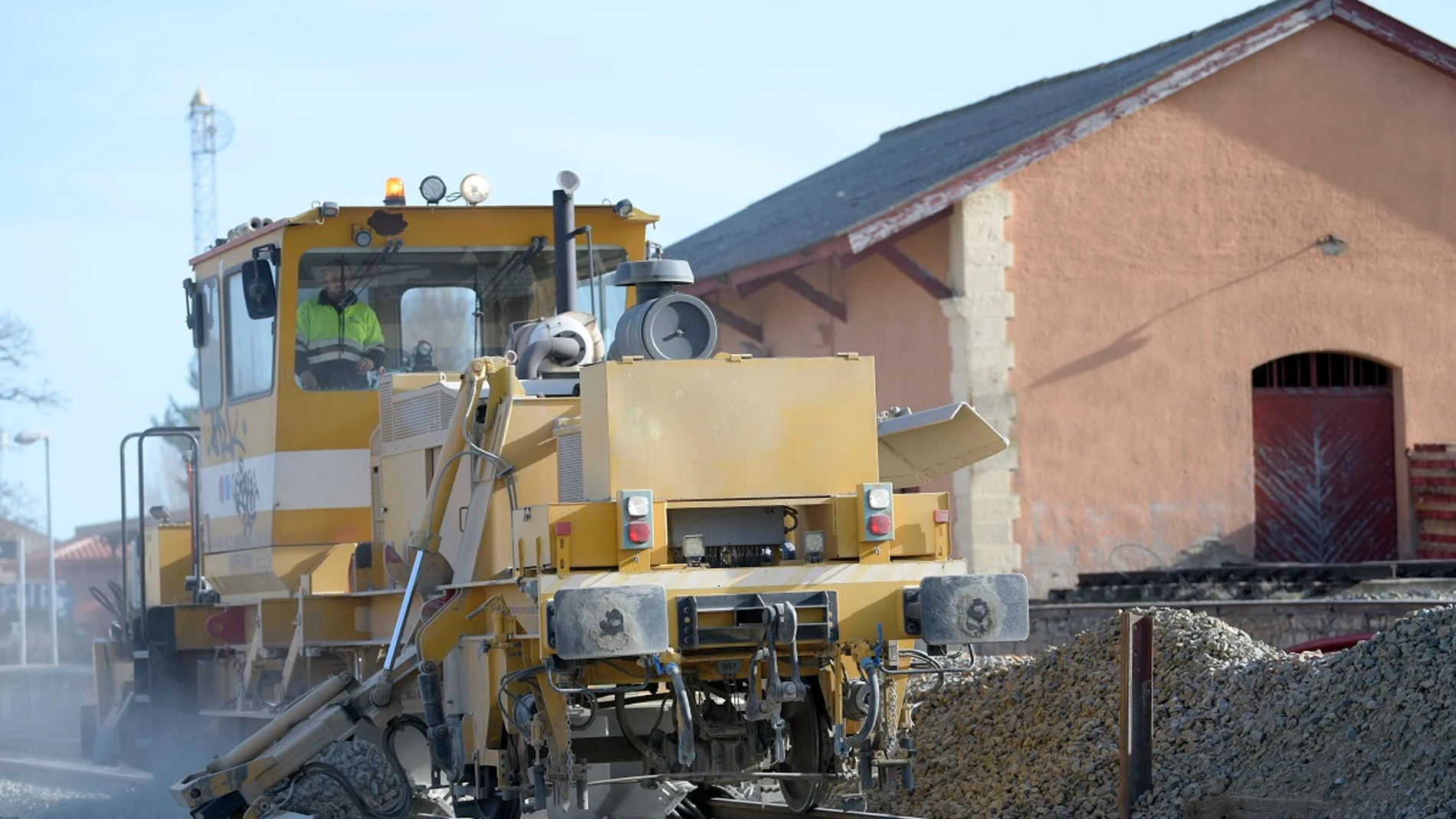 Obras de renovación de la línea Torralba-Soria